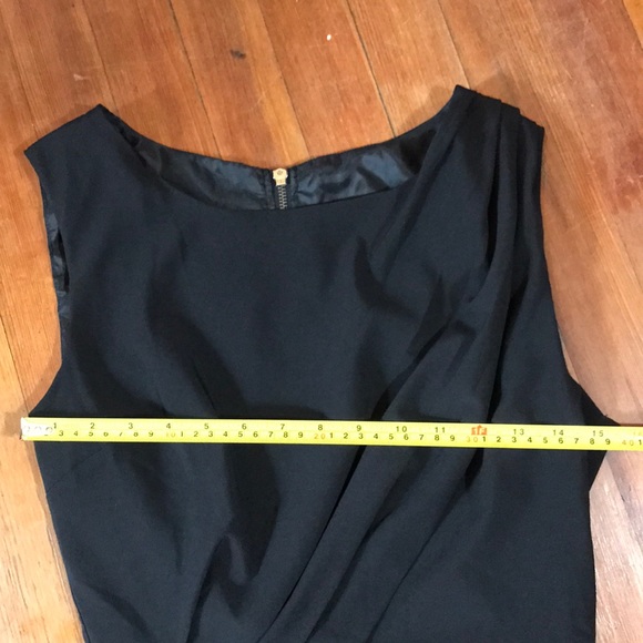 Forever 21 Black Sleeveless Dress - Picture 2 of 8